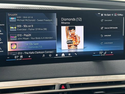 New 2026 BMW iX xDrive60 w/ Premium Package image 18