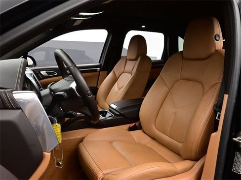 Used 2013 Porsche Cayenne Diesel image 5