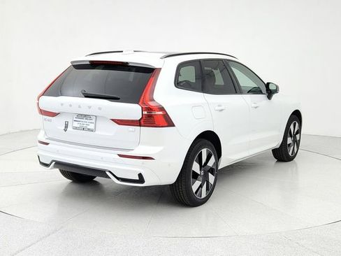 Certified 2024 Volvo XC60 T8 Plus w/ Protection Package Premier image 5