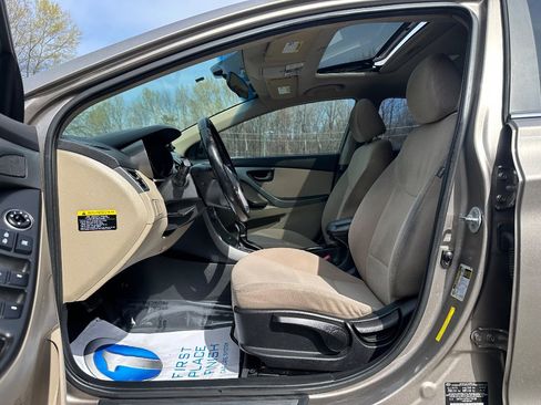 Used 2016 Hyundai Elantra Value Edition image 10