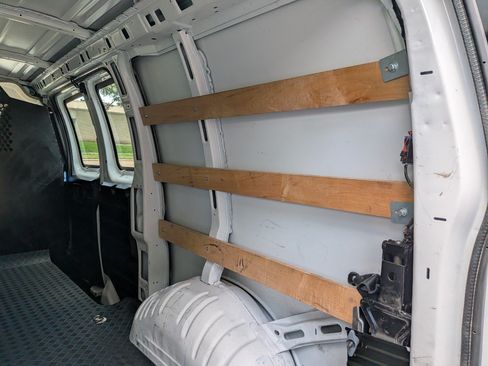 Used 2024 Chevrolet Express 2500 w/ Driver Convenience Package RWD image 16