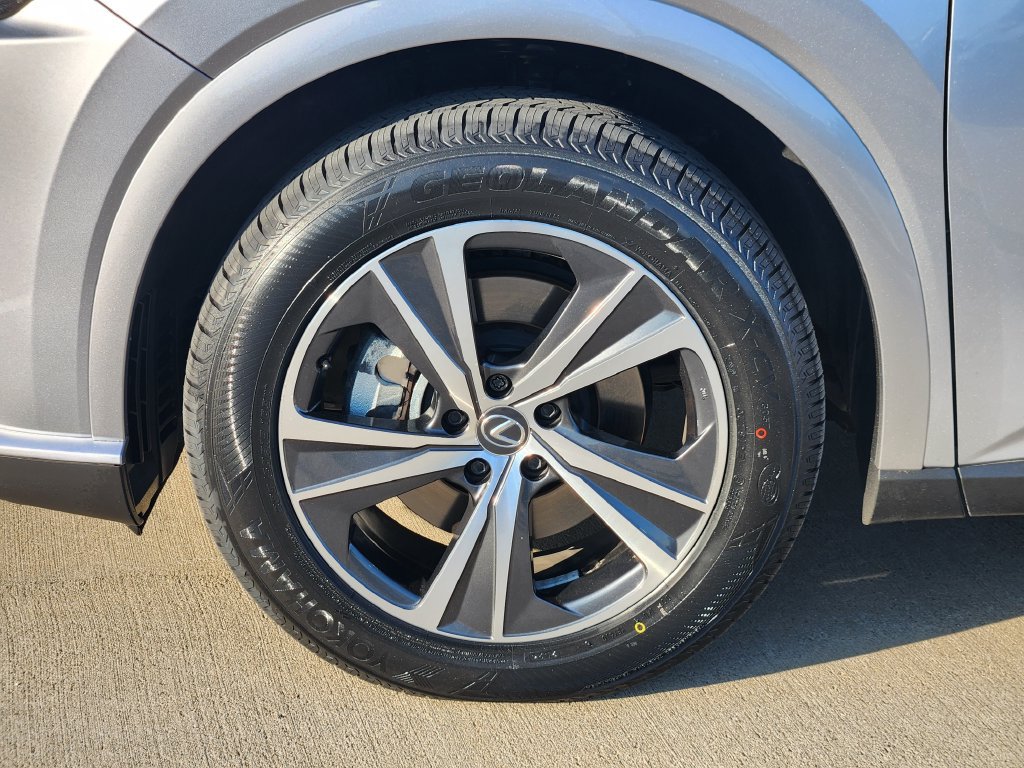 Certified 2024 Lexus RX 350 Premium w/ Accessory Package (Z1) FWD image 10