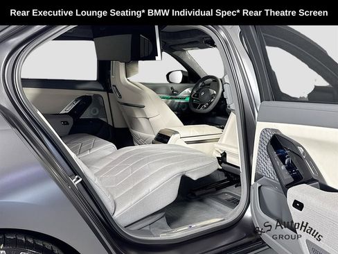 Used 2023 BMW 760i xDrive AWD/4WD image 35