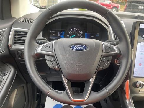Certified 2024 Ford Edge Titanium w/ Equipment Group 301A image 27
