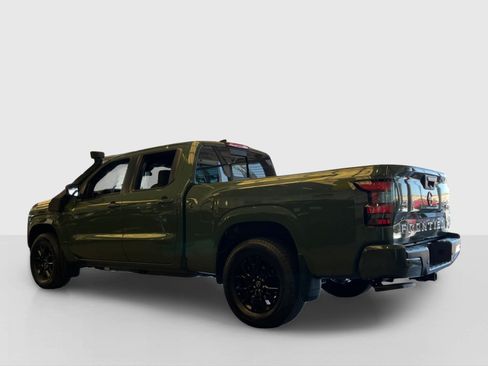 New 2026 Nissan Frontier SV w/ Tow Package AWD/4WD image 2