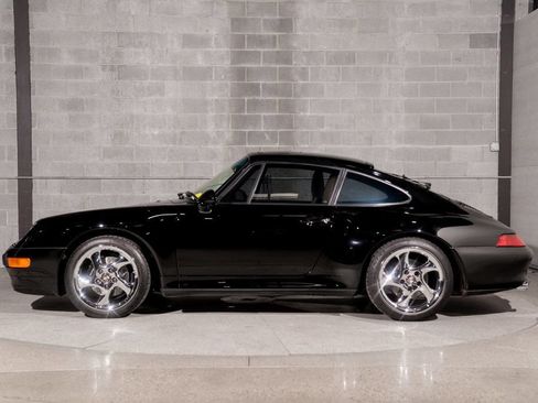 Used 1997 Porsche 911 Carrera S RWD image 4