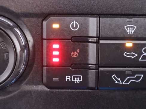 Used 2018 Ford F150 XLT w/ Equipment Group 302A Luxury image 28