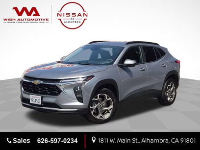 Used 2025 Chevrolet Trax LT