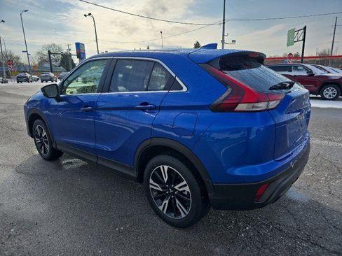Used 2025 Mitsubishi Eclipse Cross SE image 3
