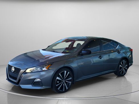 Used 2020 Nissan Altima 2.5 SR image 3
