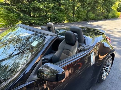 Used 2014 Nissan 370Z Touring w/ Navigation Package RWD image 24