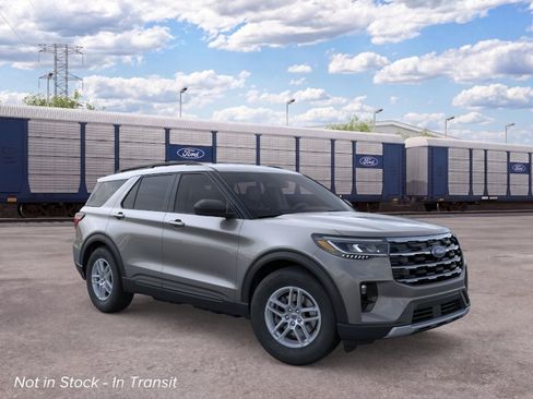New 2026 Ford Explorer Active w/ Active Comfort Package RWD image 7