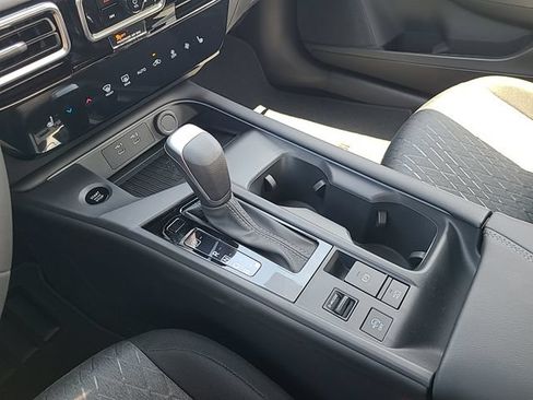 New 2026 Nissan Sentra SV w/ SV Convenience Package FWD image 19