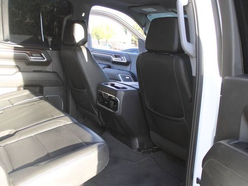 Used 2023 GMC Sierra 1500 SLT w/ SLT Premium Package image 43