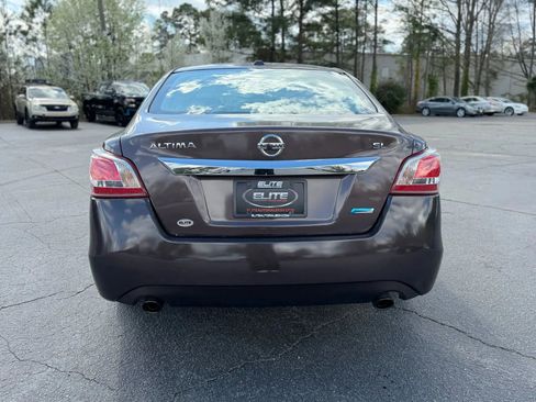 Used 2013 Nissan Altima 2.5 SL FWD image 8