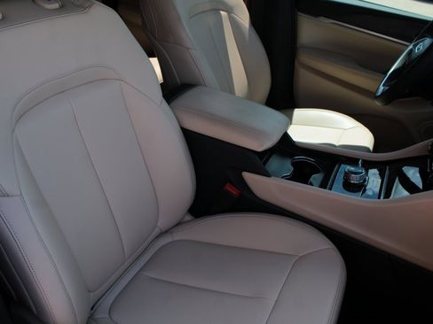 Used 2024 Jeep Grand Cherokee Limited w/ Trailer Tow Package image 7