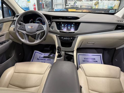 Used 2019 Cadillac XT5 Luxury image 26