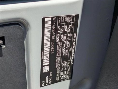 New 2025 Mercedes-Benz Sprinter 2500 image 18