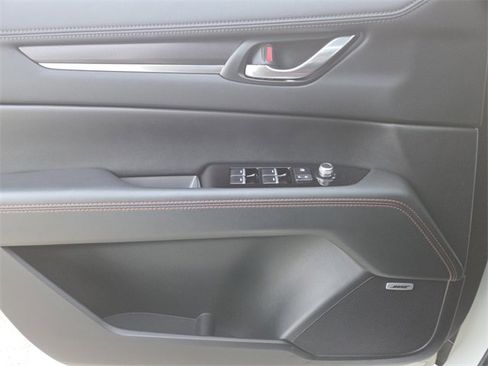 Certified 2025 MAZDA CX-5 Carbon Edition image 22
