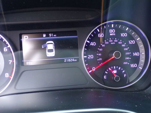 Used 2023 Kia Forte LXS w/ LXS Technology Package FWD image 22