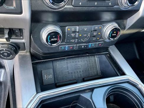 Used 2021 Ford F250 Platinum AWD/4WD image 21