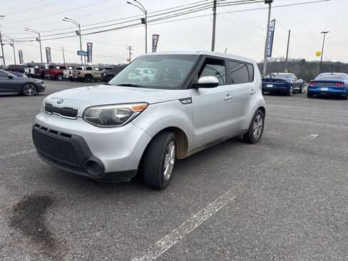 Used 2016 Kia Soul image 1