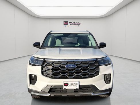 New 2026 Ford Explorer Platinum w/ LUX Leather Package image 2