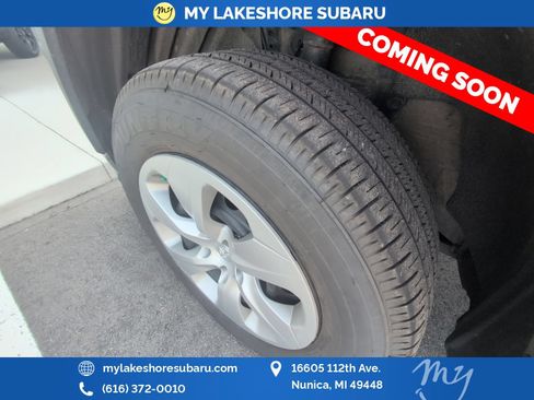 Used 2020 Toyota RAV4 LE w/ All Weather Liner Package AWD/4WD image 10