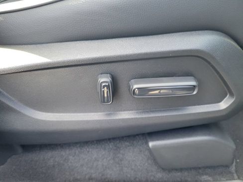 New 2026 Honda Pilot Black Edition image 44
