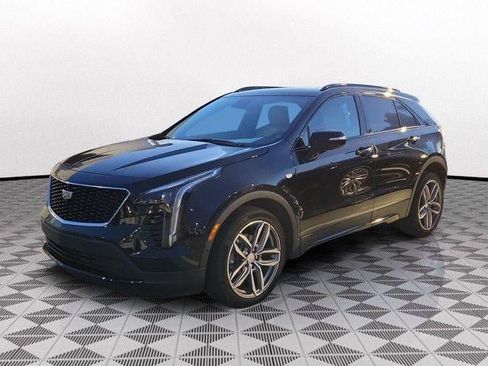 Certified 2023 Cadillac XT4 Sport FWD image 2