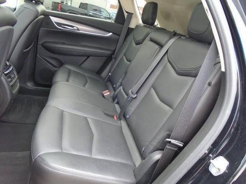 Used 2018 Cadillac XT5 Premium Luxury image 21