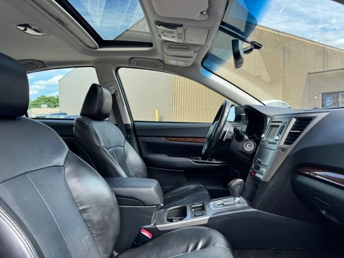 Used 2013 Subaru Legacy 2.5i Limited AWD/4WD image 23
