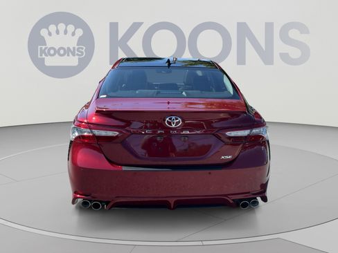 Used 2018 Toyota Camry XSE w/ Four Season Floor Mat Package FWD image 5