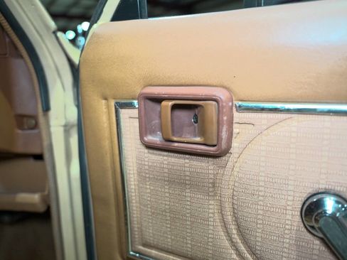 Used 1986 Nissan Pickup 4x4 King Cab image 39