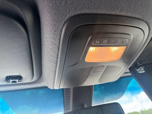 Used 2019 Mercedes-Benz Sprinter 144 Cargo image 12
