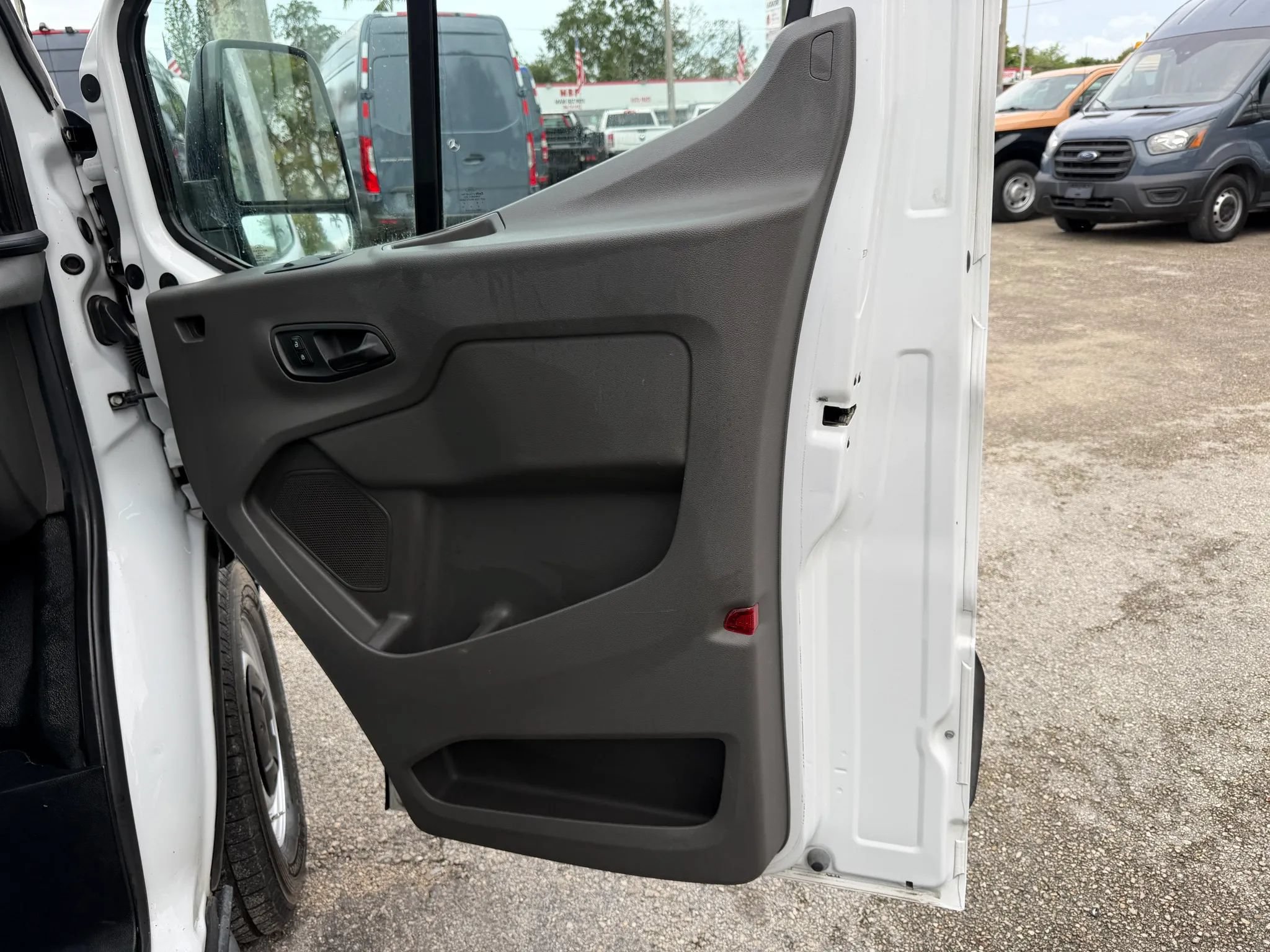 Used 2022 Ford Transit 350 w/ Upfitter Package RWD image 19