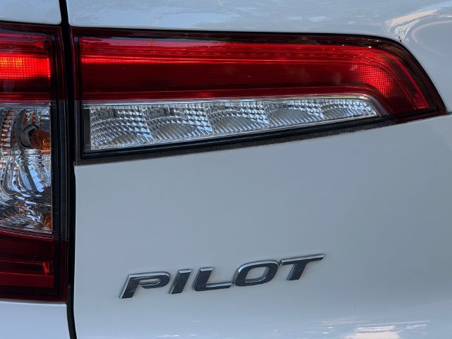 Used 2019 Honda Pilot EX-L image 14