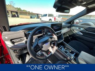 Used 2025 Ford Explorer ST video 2