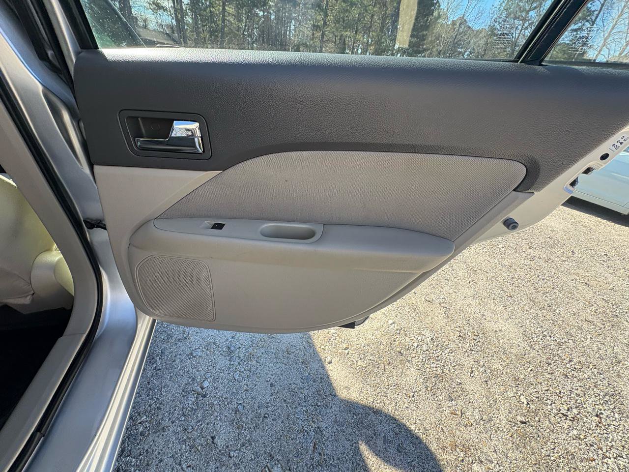 Used 2011 Ford Fusion S FWD image 13