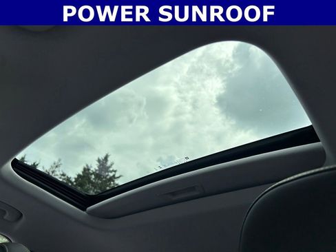 New 2026 Chevrolet Trax ACTIV w/ Sunroof Package FWD image 4