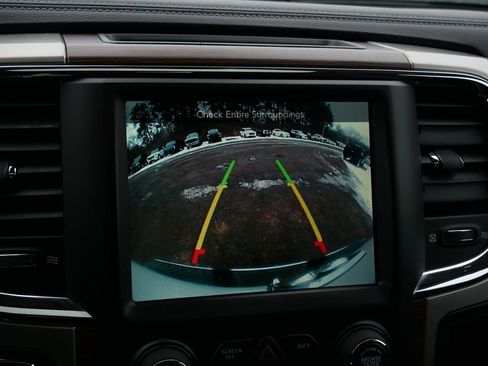 Used 2017 RAM 1500 Laramie w/ Convenience Group image 27