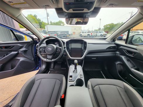 Used 2025 Subaru Crosstrek 2.5i Premium AWD/4WD image 14
