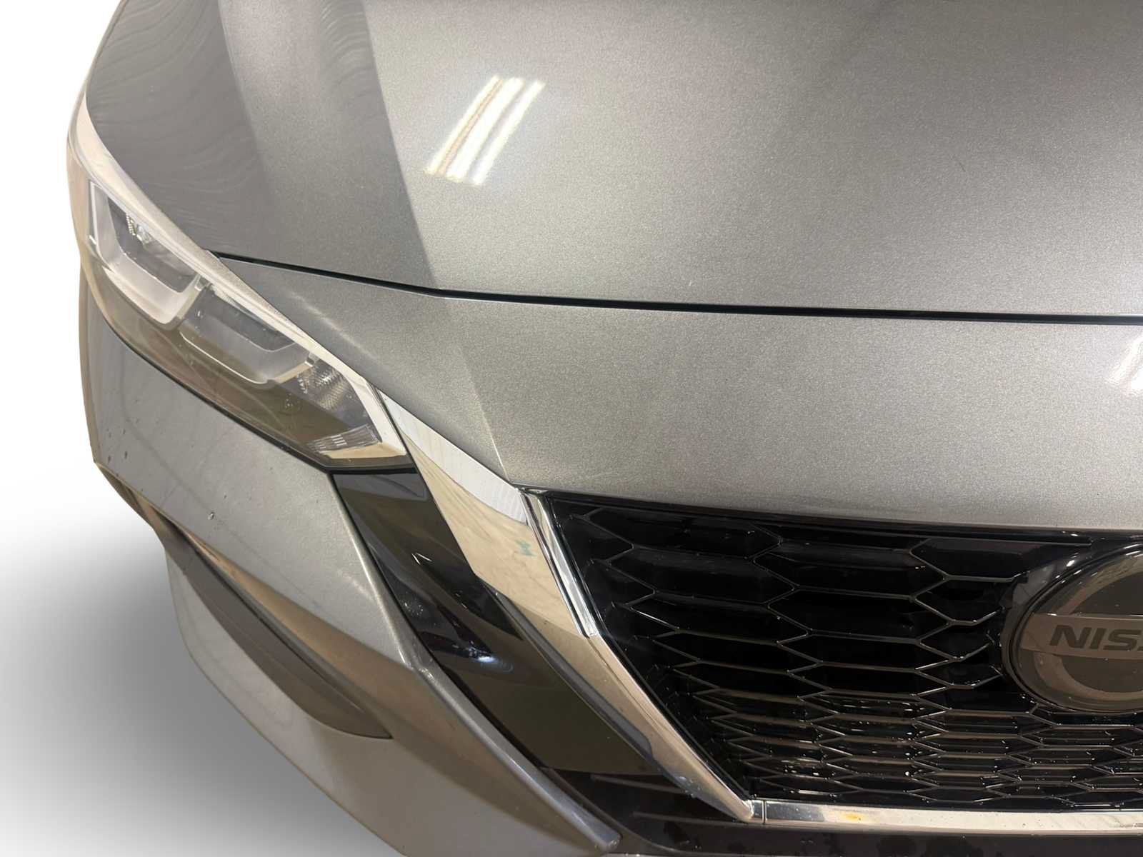Used 2022 Nissan Sentra SV FWD image 4