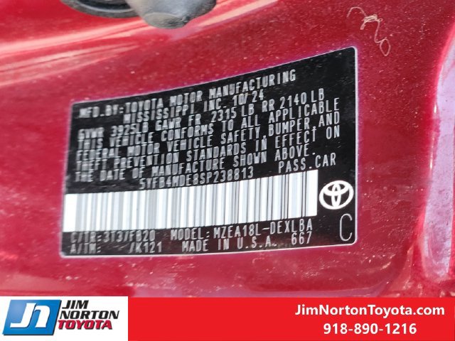 Used 2025 Toyota Corolla LE FWD image 32