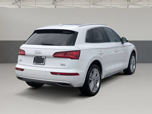 Used 2018 Audi Q5 2.0T Premium Plus w/ Premium Plus Package AWD/4WD image 11