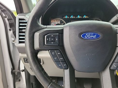 Used 2019 Ford F150 XLT w/ Equipment Group 302A Luxury image 18