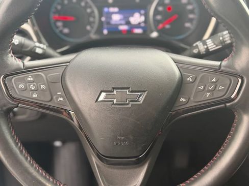 Used 2022 Chevrolet Equinox RS FWD image 24