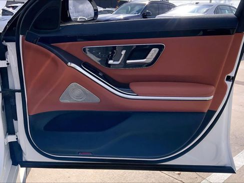 Used 2022 Mercedes-Benz S 500 S 500 image 27