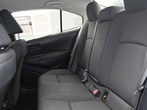 Used 2024 Toyota Corolla LE FWD image 11