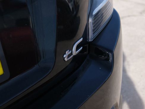 Used 2015 Scion tC image 14